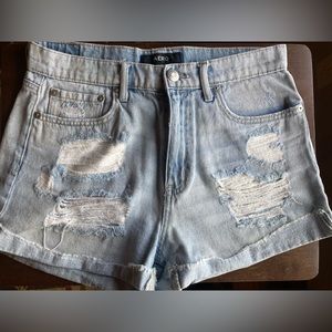 Aero mom cut jean shorts
